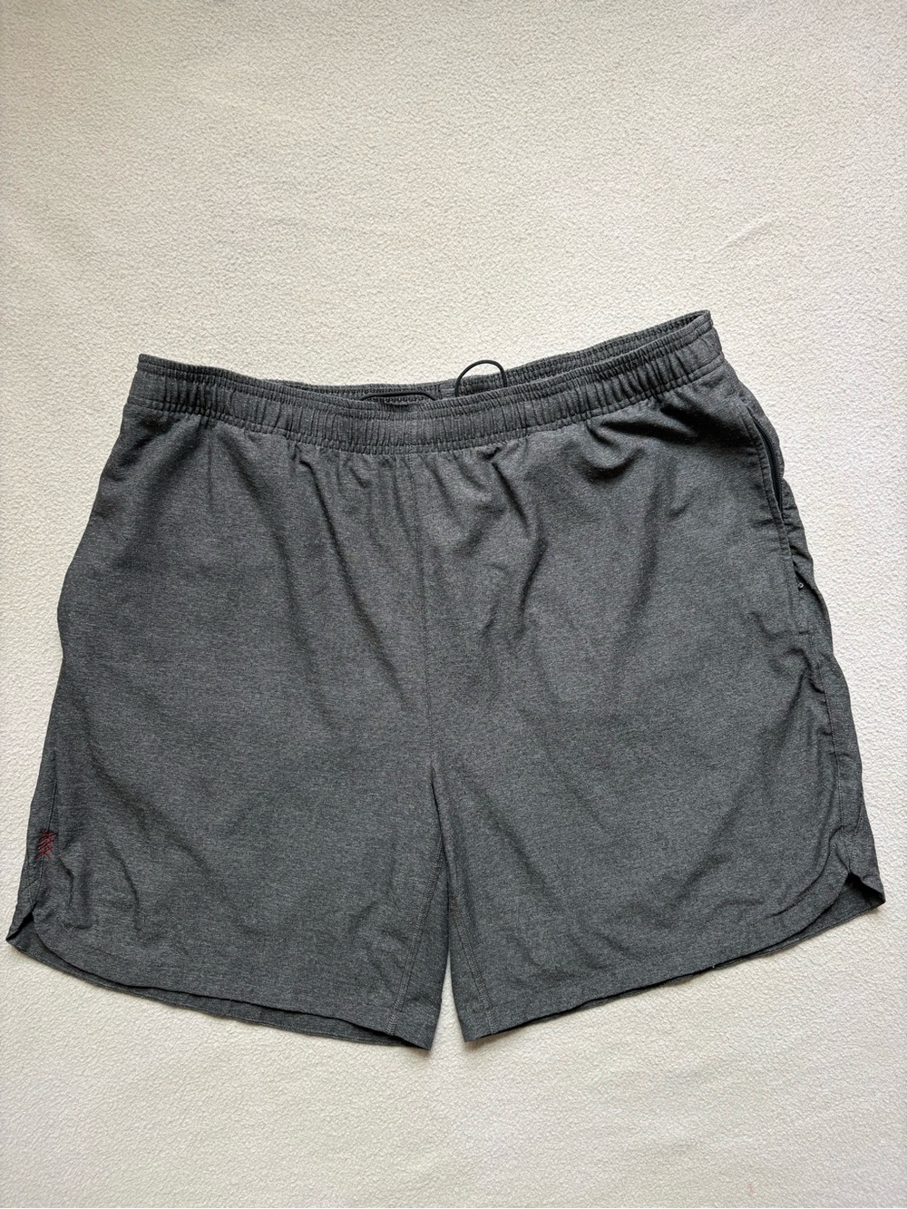 Rhone Shorts Mens XL Gray Elastic Waist Drawstring Stretch Gym Active Workout